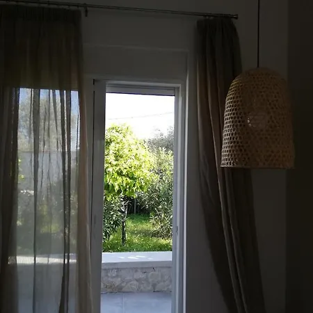 La Stella Lejlighed Afantou